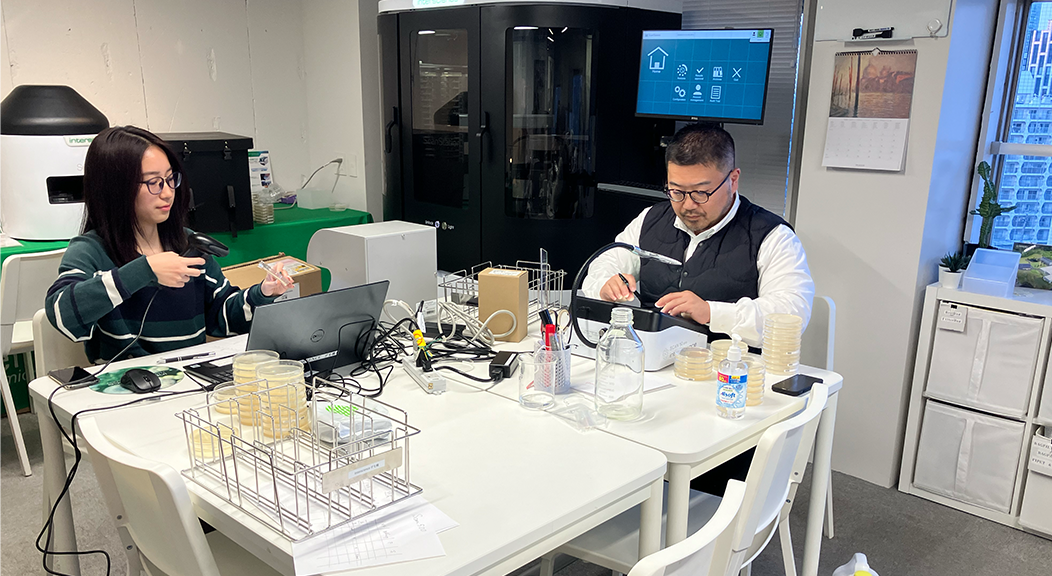 INTERSCIENCE JAPANのオフィス風景